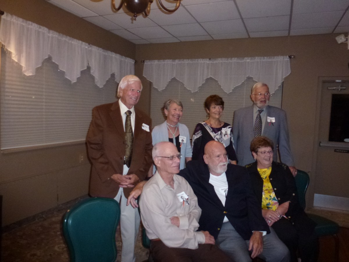 4 reasons why high school reunions are good places to meet for senior&nbsp;singles